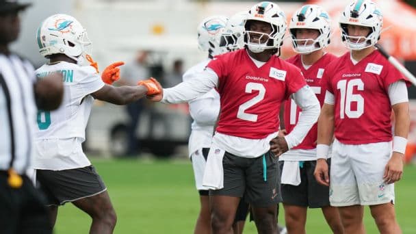 Dolphins WR group still building chemistry with new QB Malik Willis
