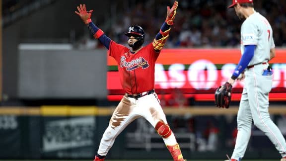 Wild Card chaos begins with Padres-Cubs, Braves-Phillies set to follow