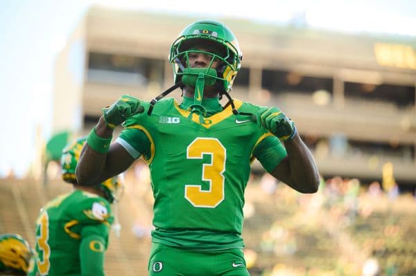 Oregon dominates Portland State despite missing McClellan and Johnson